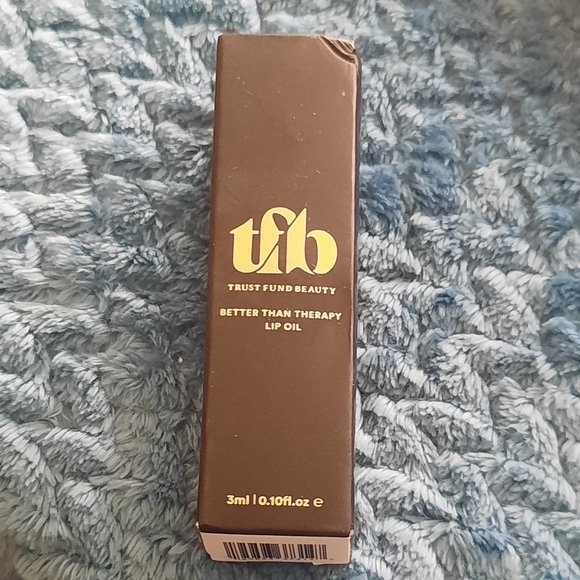 Trust Fund Beauty Better Than Therapy Lip Oil - Picture 2 of 5